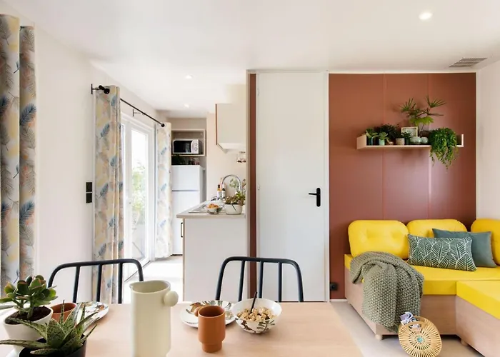 Type F * Voorthuizen